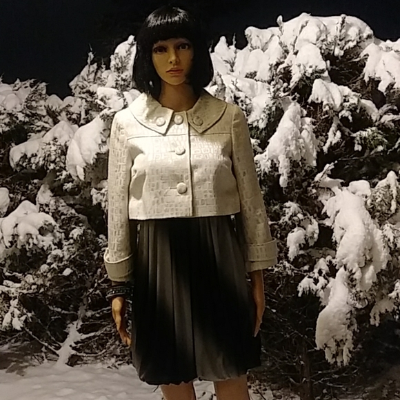 Beautiful - Picture 2 of 5